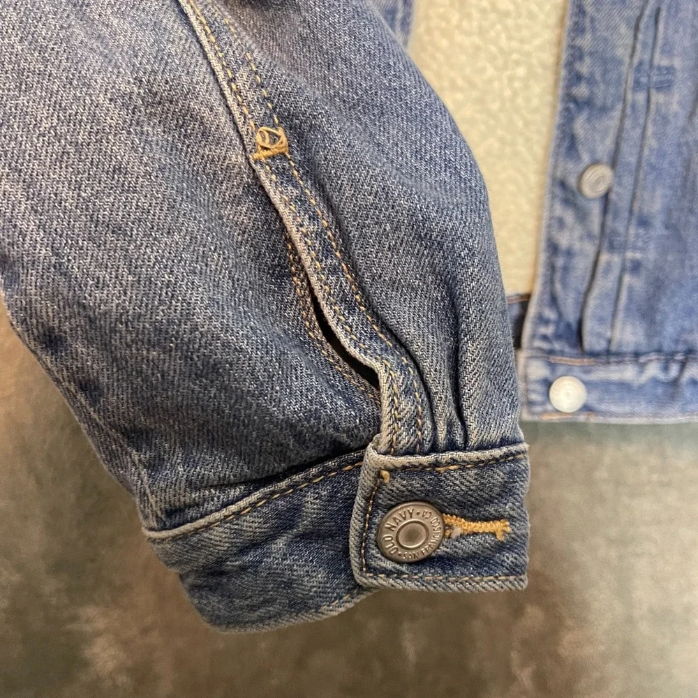 Old Navy Girls 90s Sherpa Lined Jean Trucker Cropped Blue Denim Jacket L 10/12
